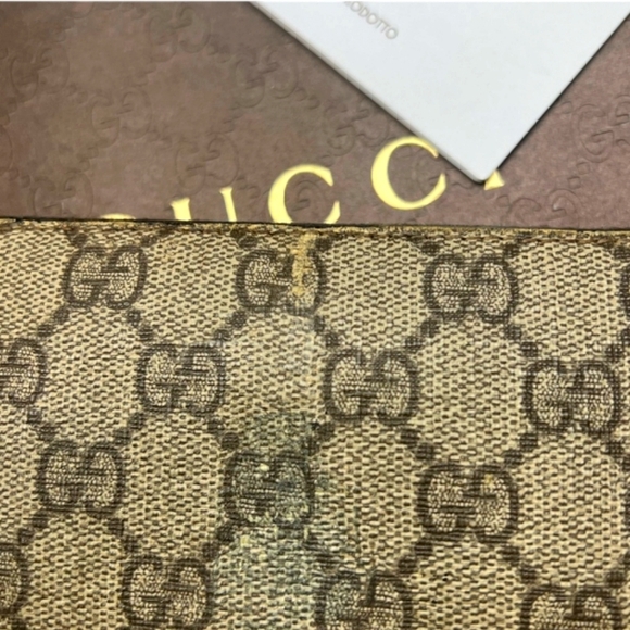 GUCCI AUTHENTIC COATED LEATHER MONOGRAM CANVAS WALLET  EUC - Picture 9 of 12